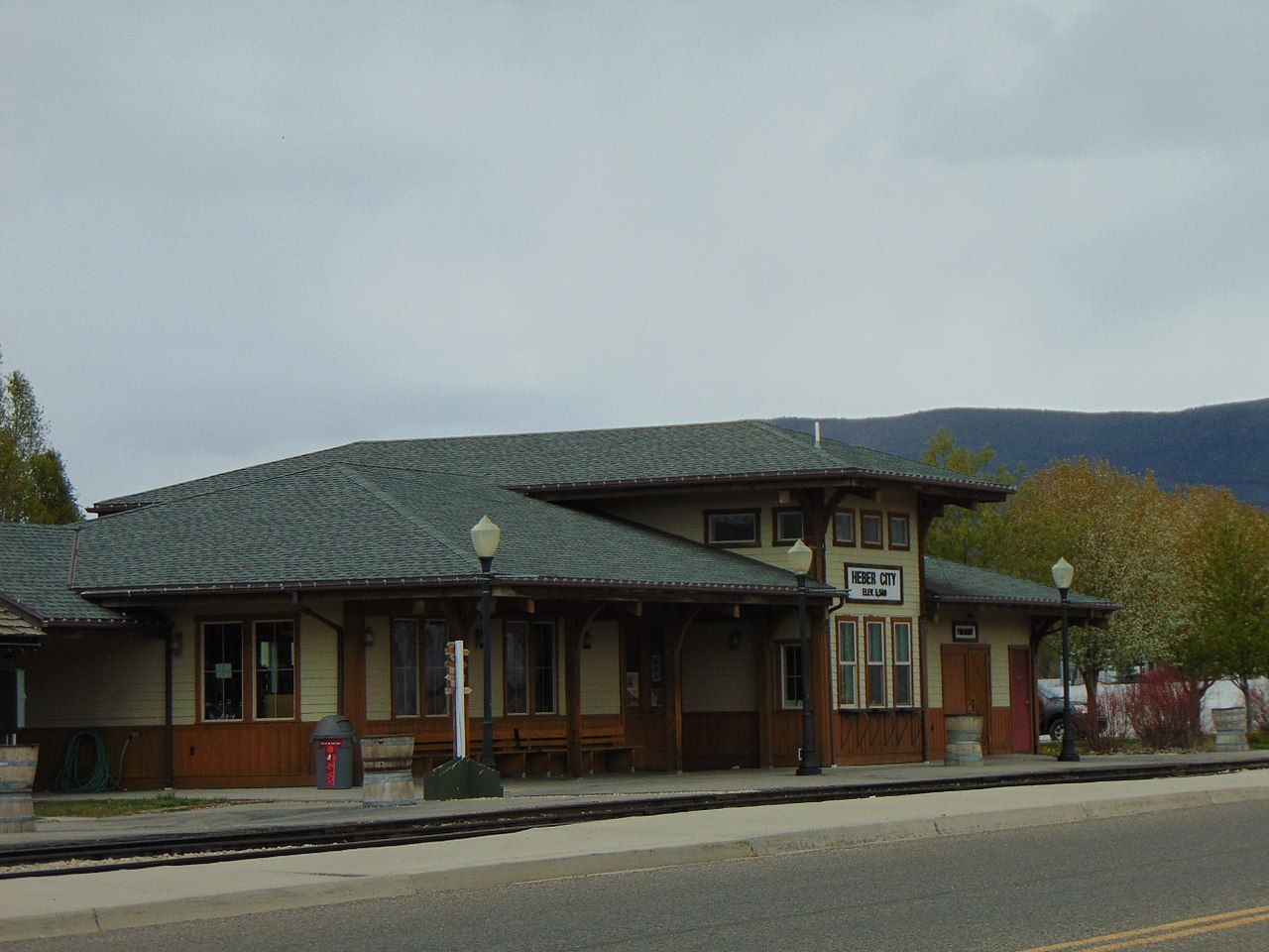 From Heber Depot To Fall Views What To Know About Riding This Train