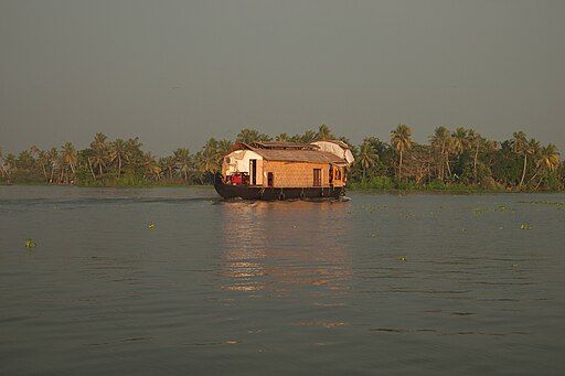 Vembanad Lake, Kerala