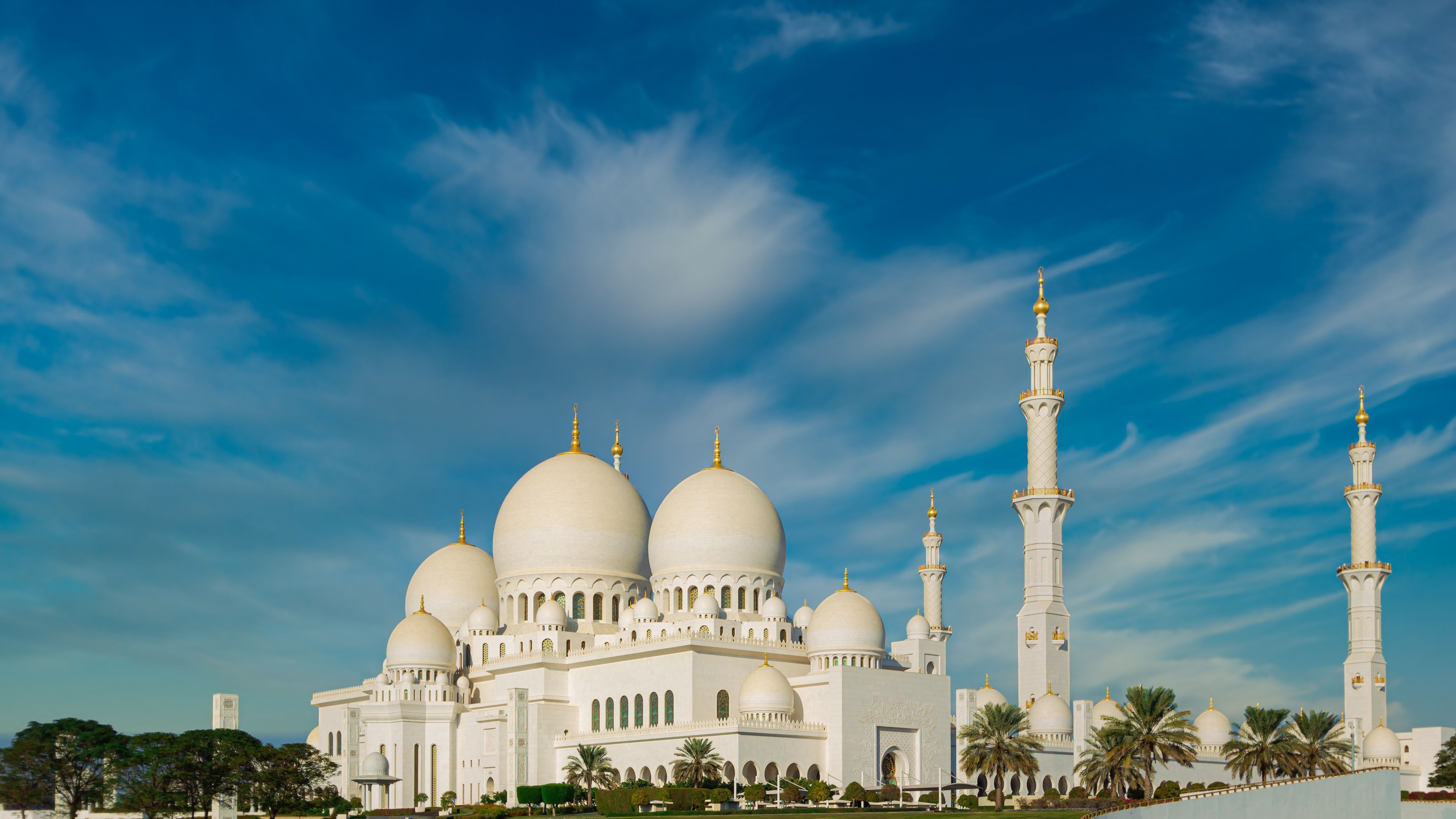 Sheikh Zayed Grand Mosque, Abu Dhabi - United Arab Emirates