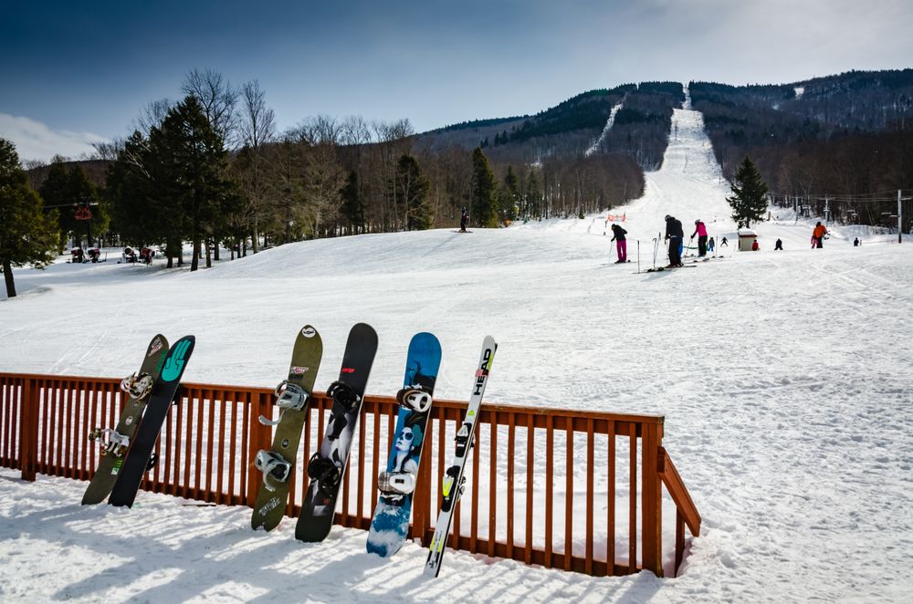 The 10 Best Vermont Ski Resorts You Should Book