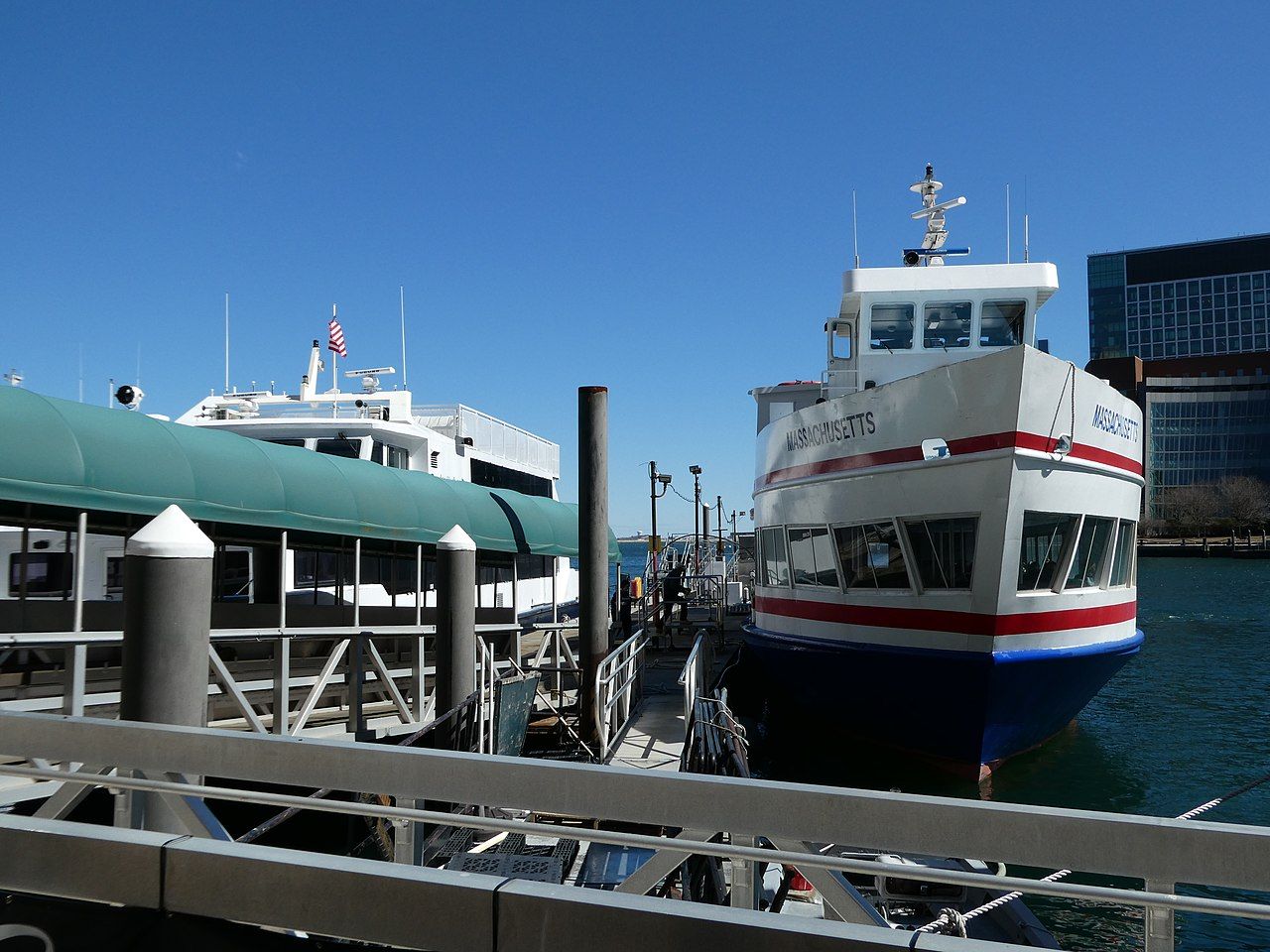 10 Things You Need To Book In Advance If You're Visiting Salem In October