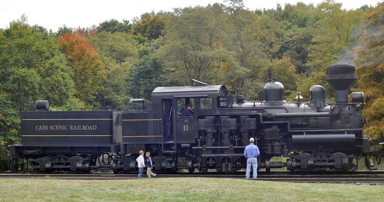This Is Where The Cass Scenic Railroad Goes, & Its Route Makes It The Perfect Fall Train Ride