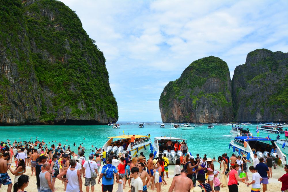 Crowds of tourists on the famous Maya Beach in Maya Bay, Koh Phi Phi Leh, Phi Phi Islands, Thailand