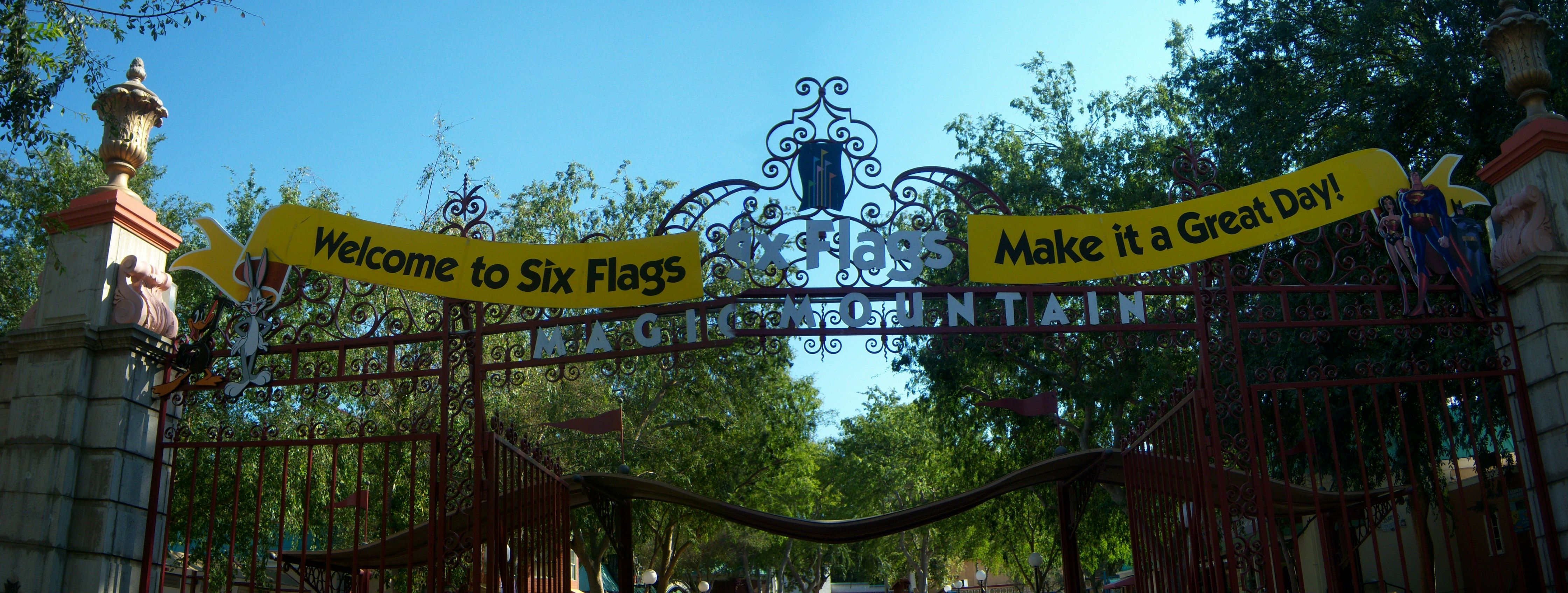 These Are The 10 Biggest Six Flags Parks, Ranked By Visitor Impressions