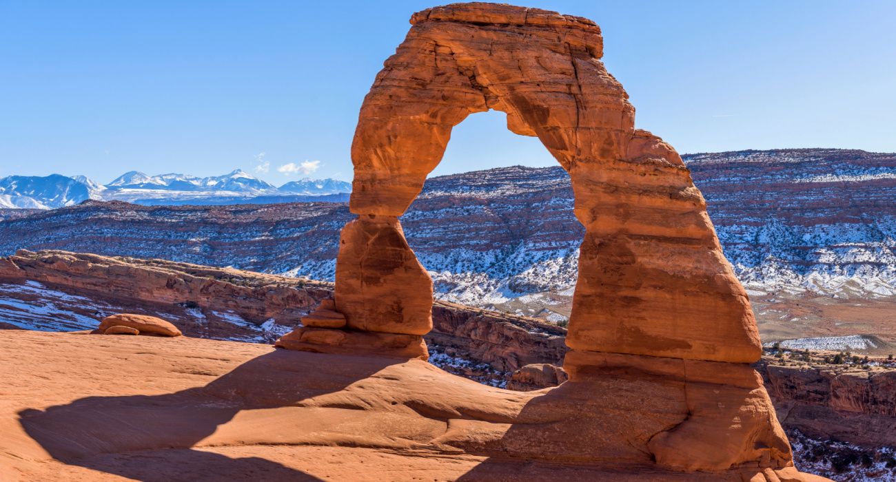 Utah's Delicate Arch Is The Most Popular & Here's What To Know About Visiting