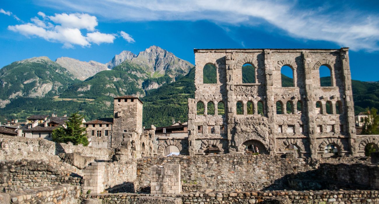 This Charming Alpine Italian Town Is Actually Full Of Ancient Roman Ruins (& Here's What To See)