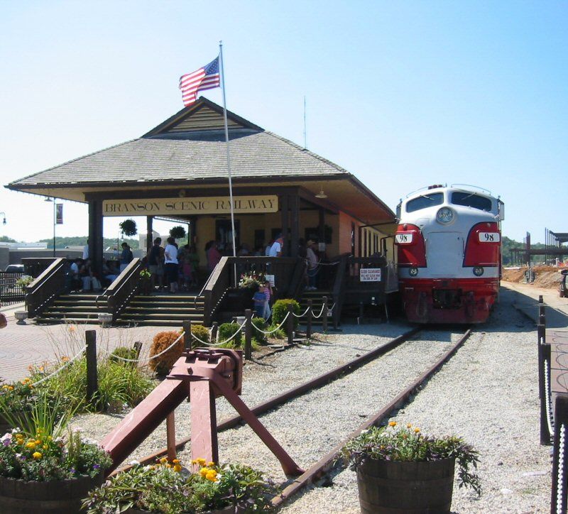 10 Scenic Train Rides Throughout The Midwest With The Best Views