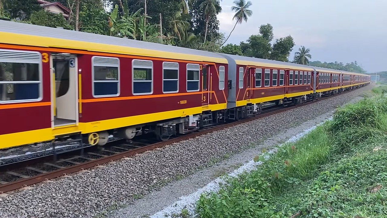 ICF coach exported to Sri Lanka