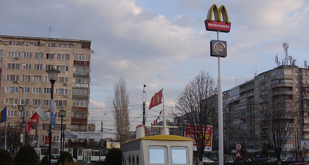 Mcdonalds, ploiesti, Romania