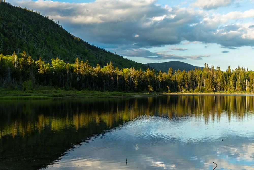 Why Vermont's Northeast Kingdom Airport Is One Of The Most Scenic Spots ...