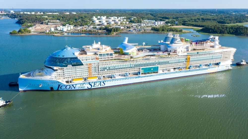 Icon of the Seas, the world's largest cruise ship