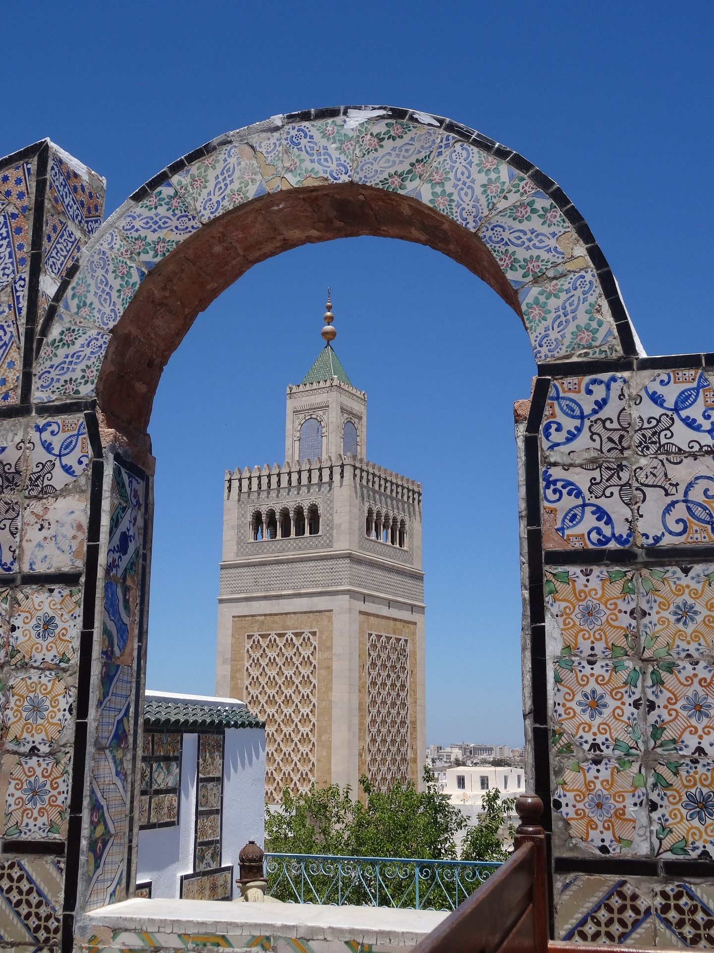 A mosque in the Medina of Tunis 