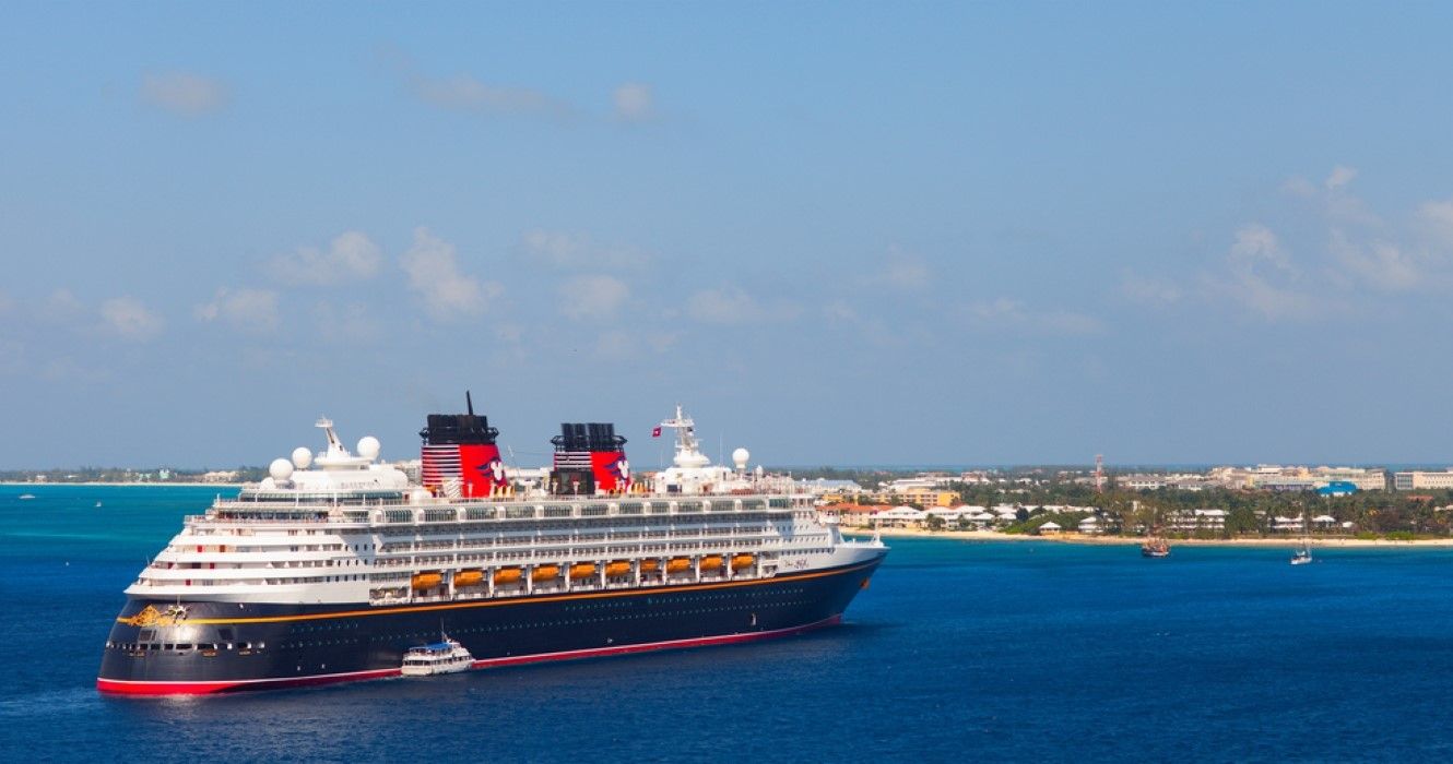 Disney Magic cruise ship in Grand Cayman Island