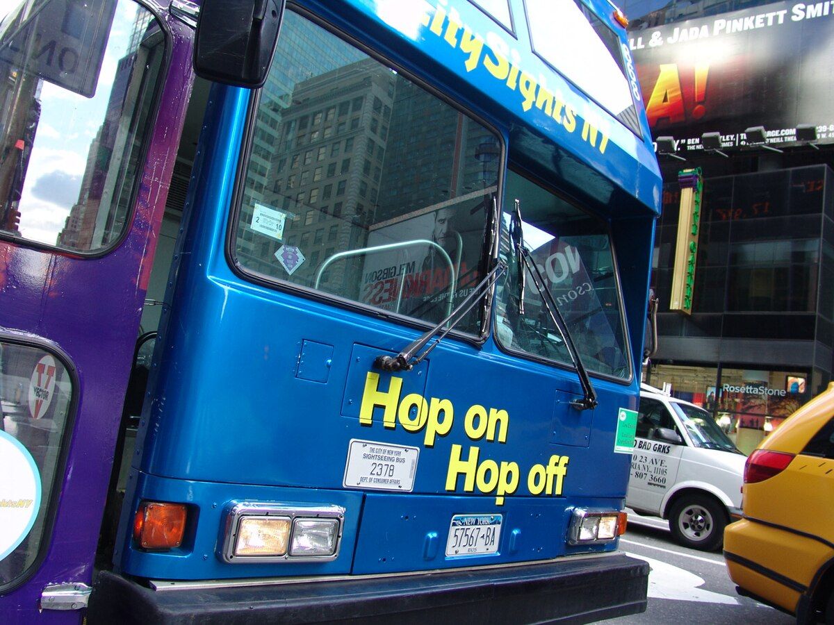 Hop on Hop off NYC bus