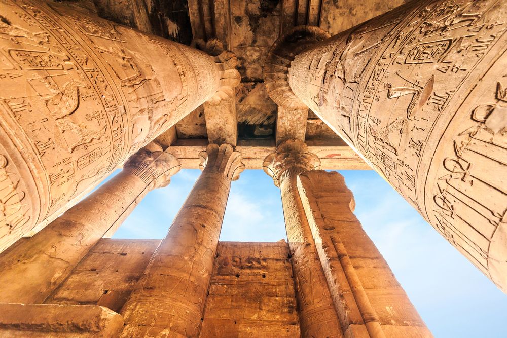 Visitez le temple d'Edfou, l'un des temples les mieux conservés d'Égypte