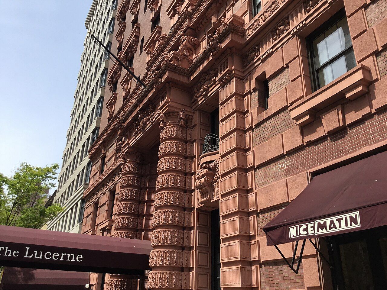 10 Historic Hotels In New York City You Should Book