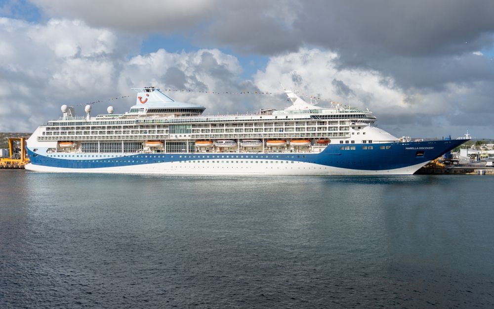 10 Adult-Only Cruise Lines, Ranked By Passenger Review