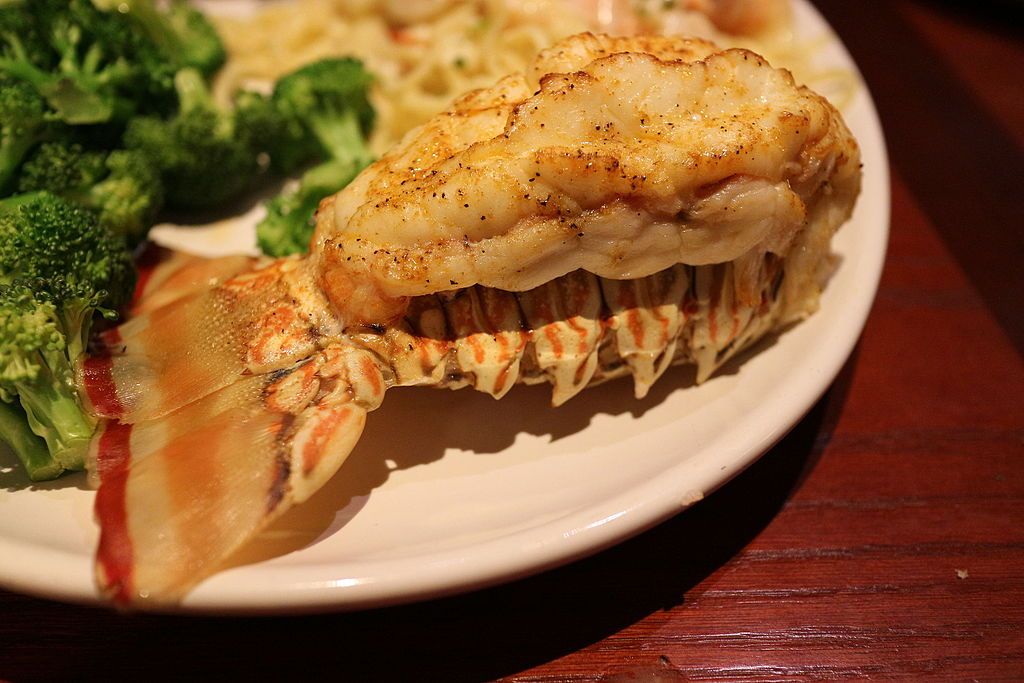 Red_Lobster Rock Lobster Tail