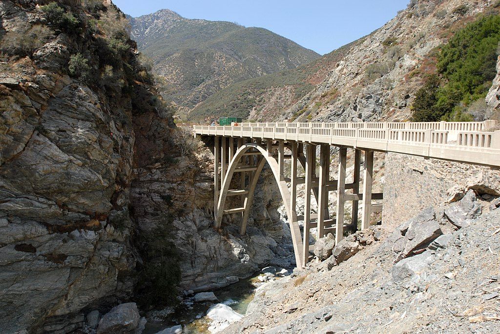Bridge To Nowhere (Via East Fork), Sheep Mountain Wilderness, Southern California, USA