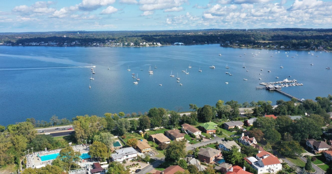 Aerial view of Little Neck Bay and the Cross Island Parkway