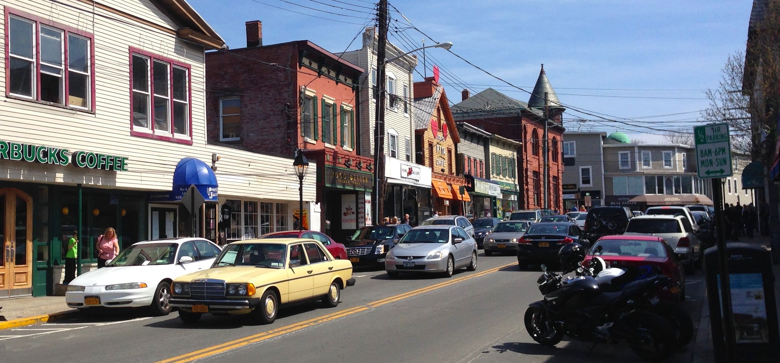 8 Most Affordable Small Towns To Visit On Long Island