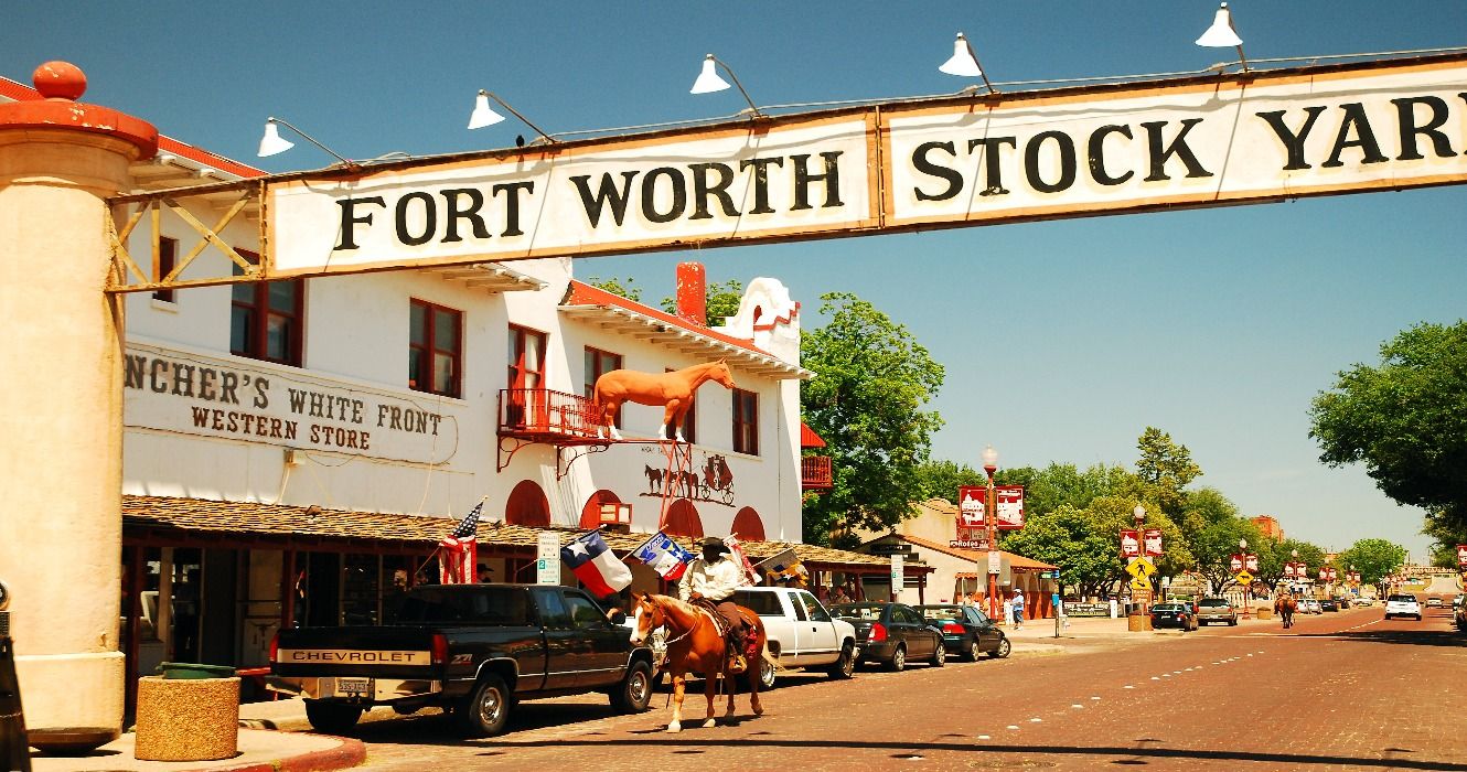 A sheriff on horseback patrolling the streets of the Fort Worth Stockyards in Forth Worth, Texas, TX, USA