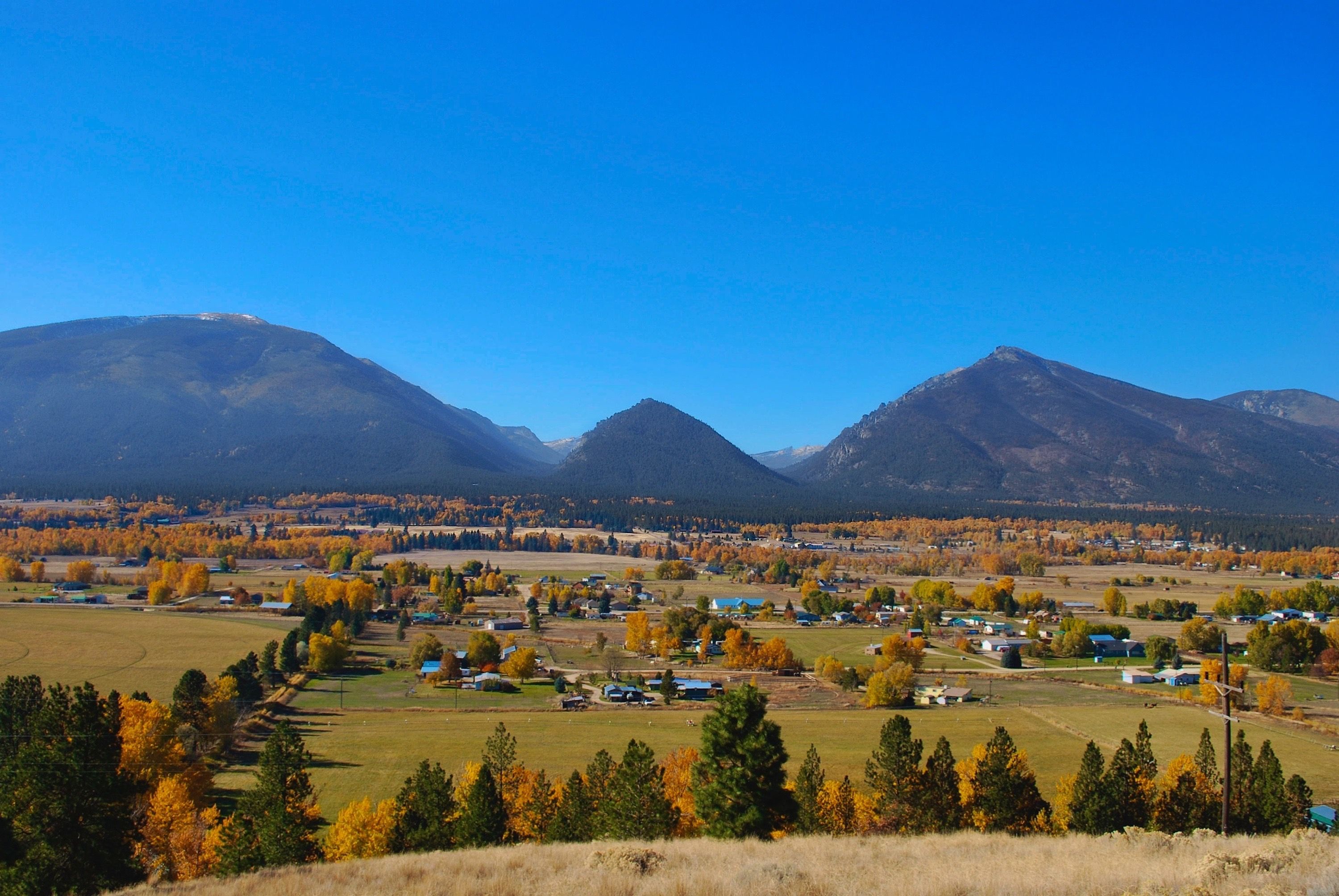 10 Beautiful Small Towns In The Rockies To Retire