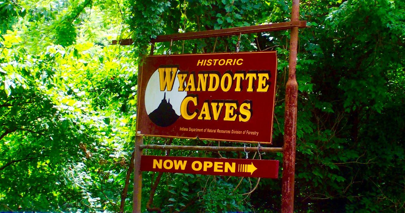 Welcome sign at the Wyandotte Caves