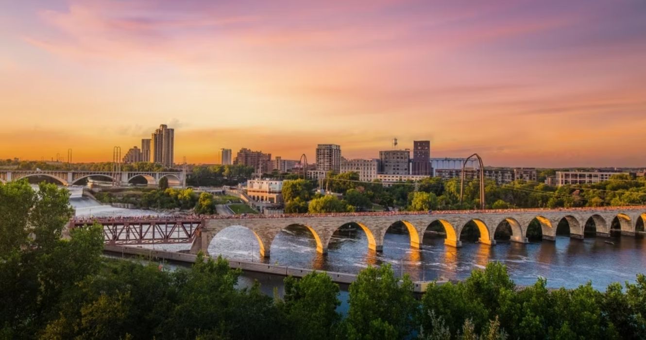 10 Friendliest States In The U.S. According To The World Population Review