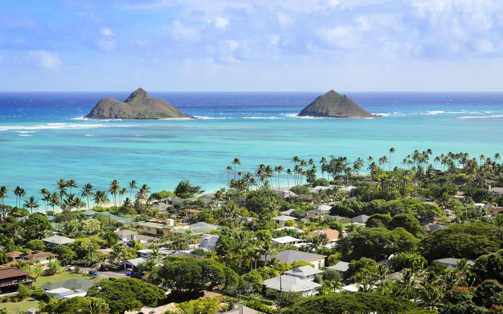 10 Small Beach Towns In Hawaii That Make Skipping Big Cities Worth It