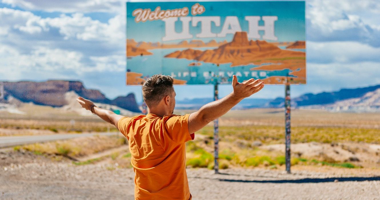 Utah State border sign right in the National Canyon, USA