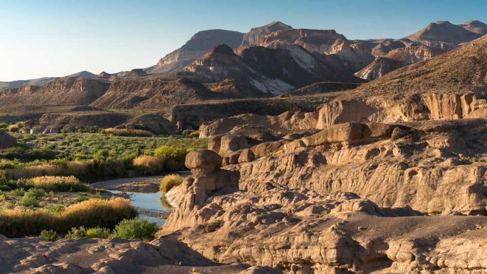 Texas Couple Has Nightmare Experience We All Fear At Big Bend Ranch