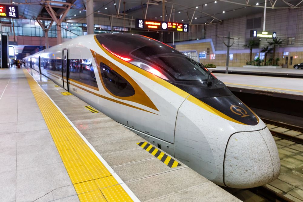 10 Fastest High-Speed Trains Around The World