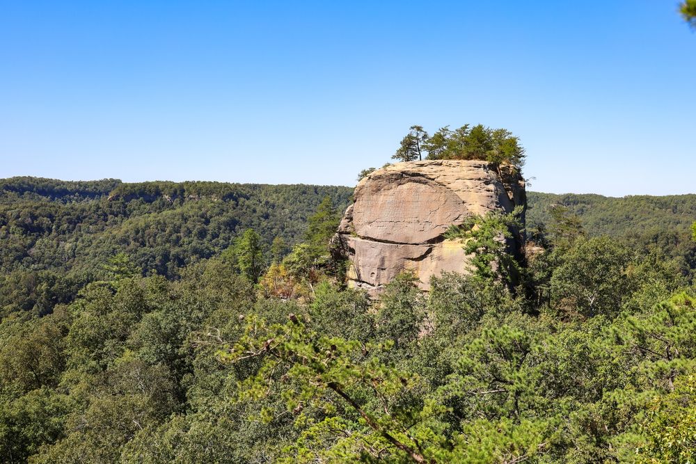 Courthouse Rock Pinnacle in Red River Gorge from Auxier Ridge