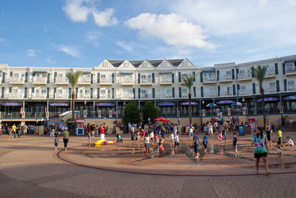 7 Small Towns Near Houston To Visit