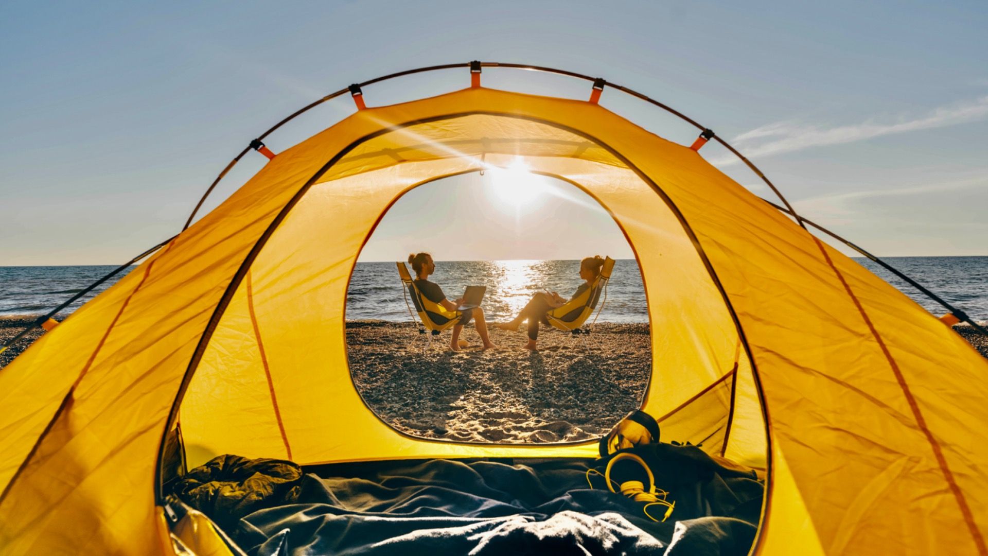 Camping beach online