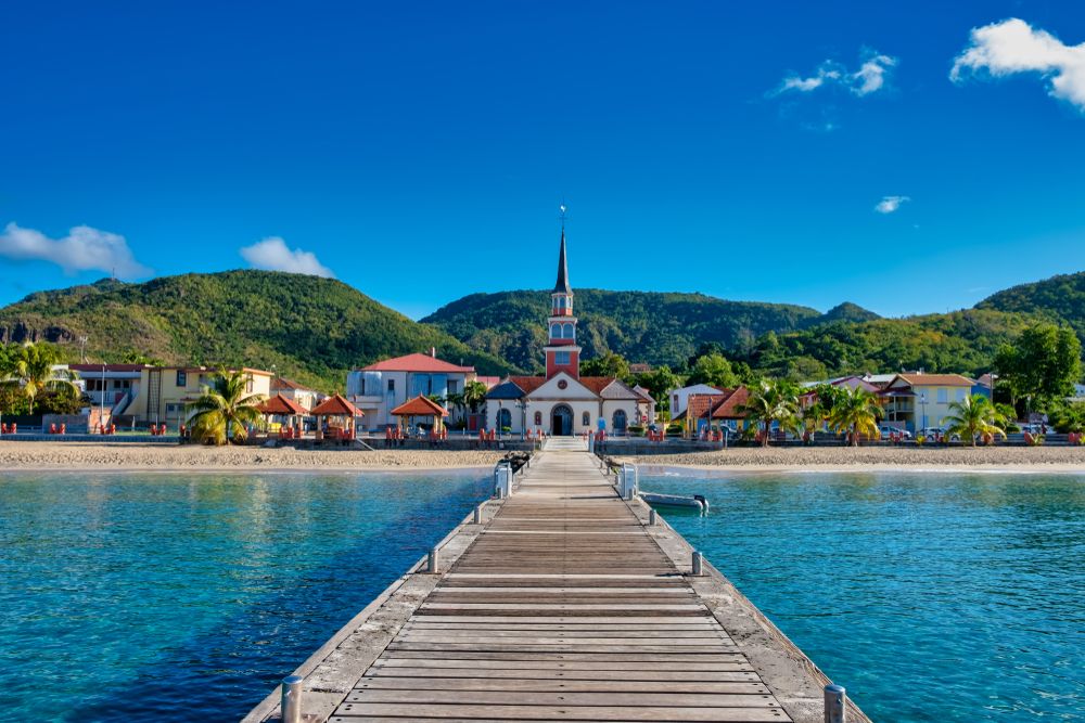 7 Safest Beach Towns In The Caribbean (With Low Crime Rates)