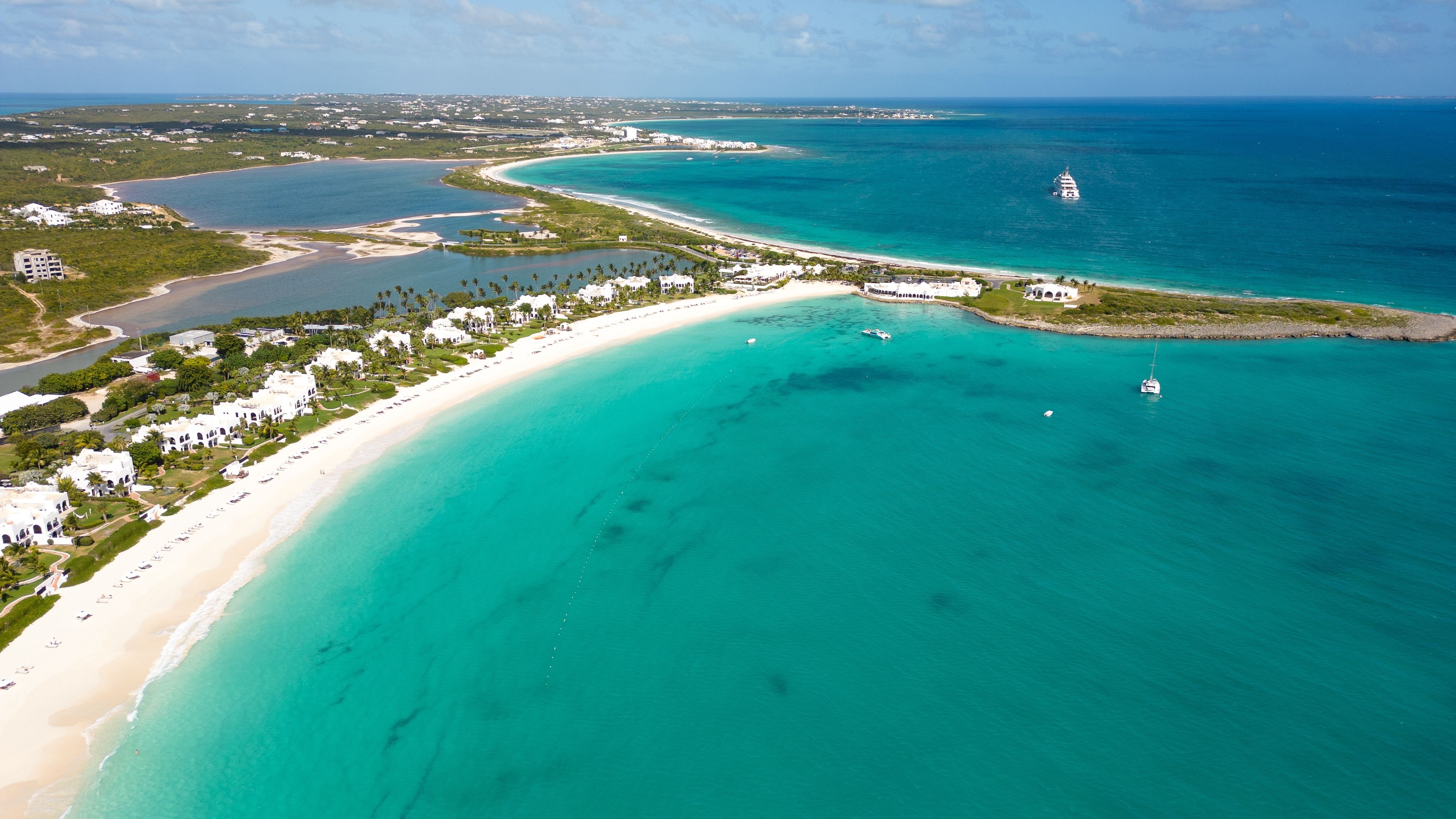 Maundays Bay Beach in Anguilla