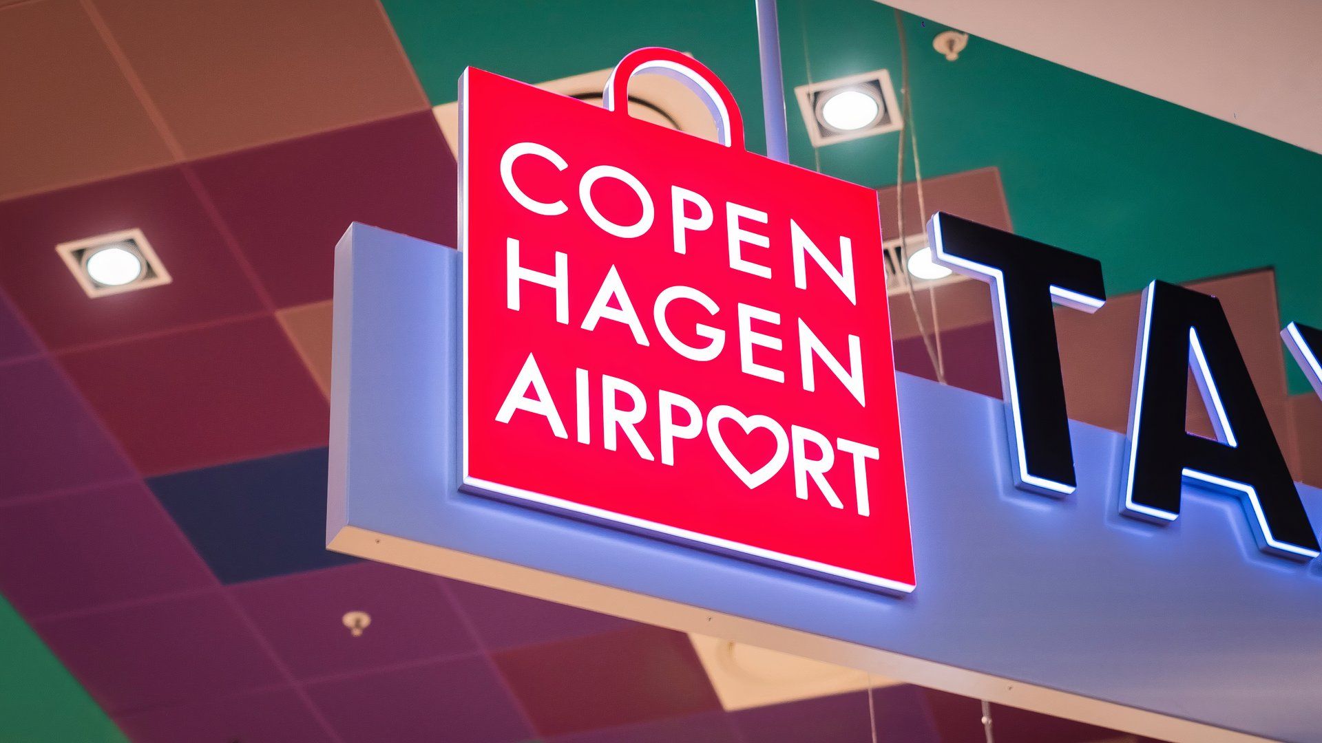 Shopping area at Copenhagen Airport