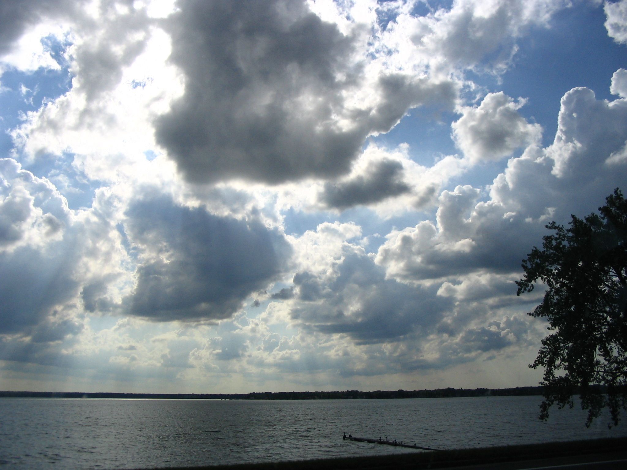 Torch_Lake_-_Summer_2006_(023)