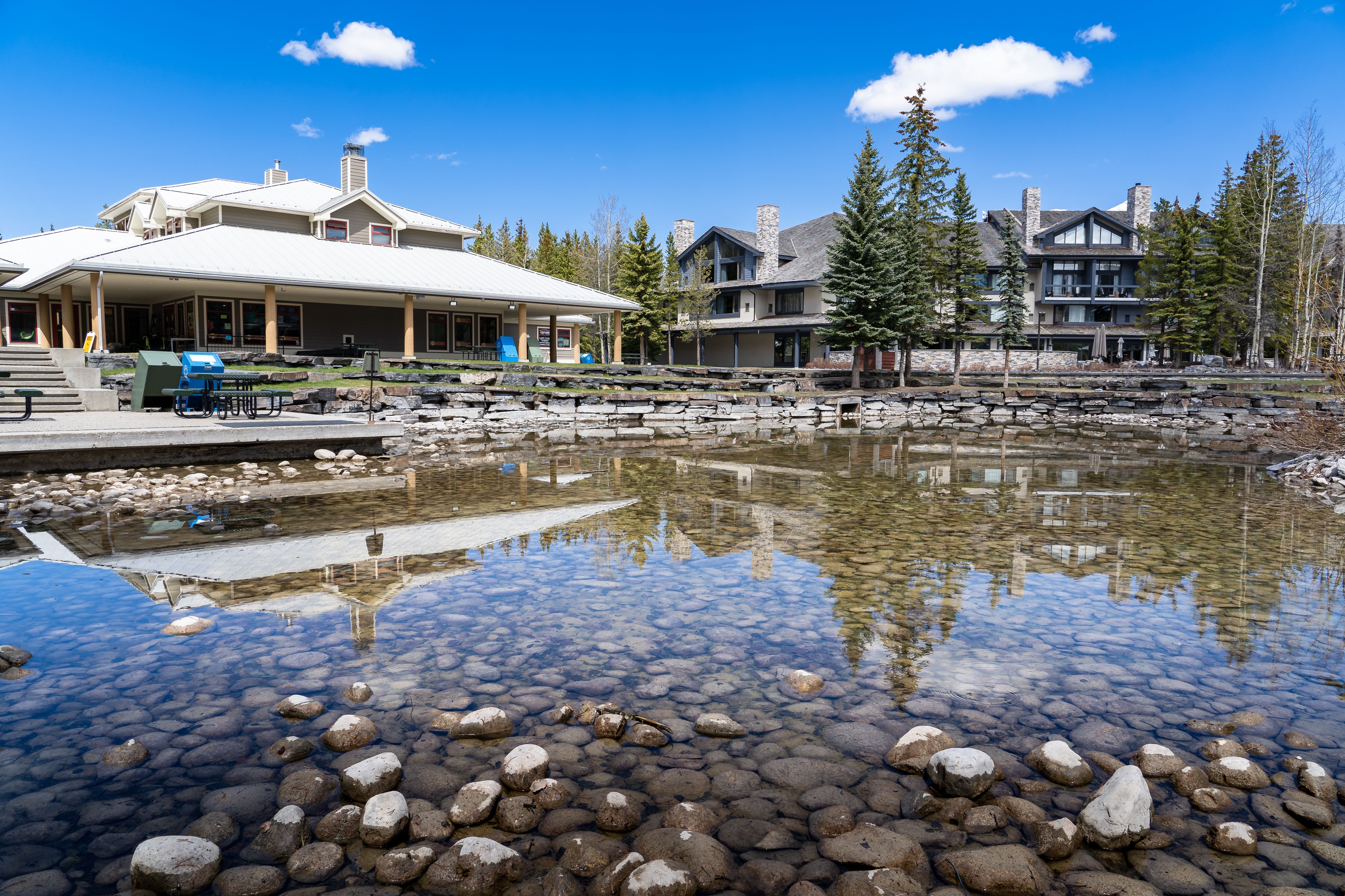 The “Norway Of Canada” Is North America’s Coolest Outdoor Spa