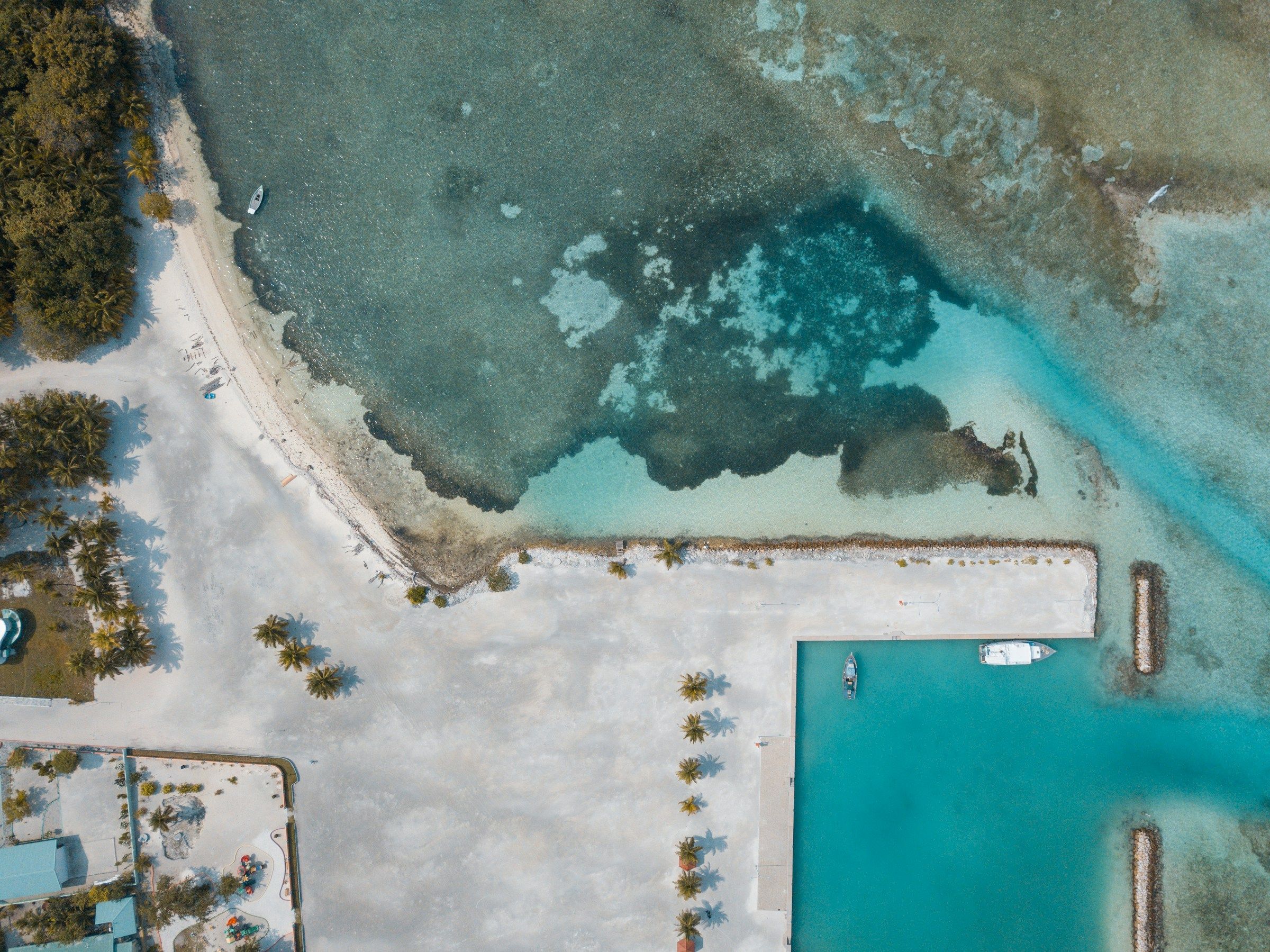 Aerial view of Vaadhoo, Maldives