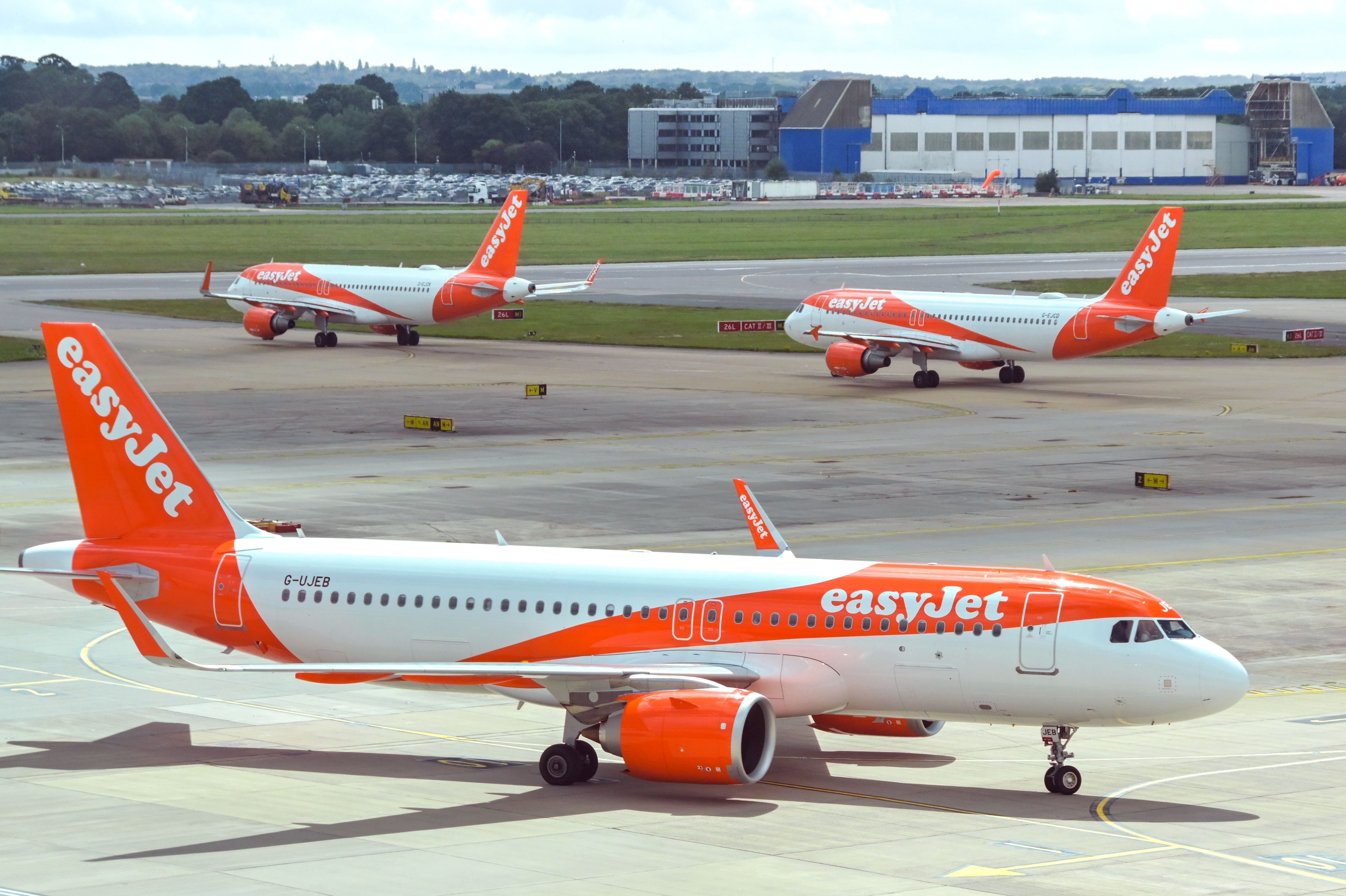 easyJet airlines