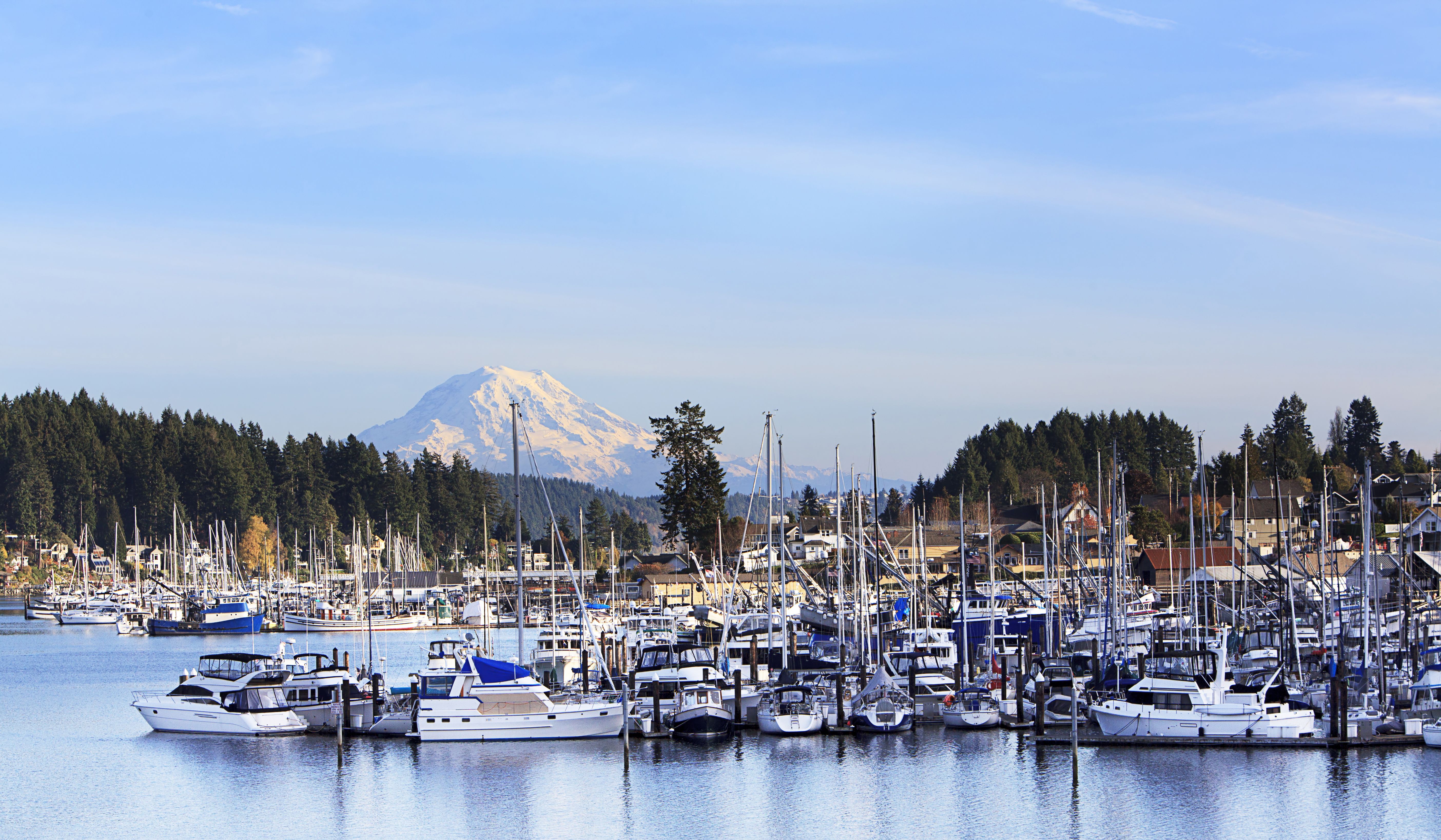 Mount Rainier seen from Gig Harbor, Washington