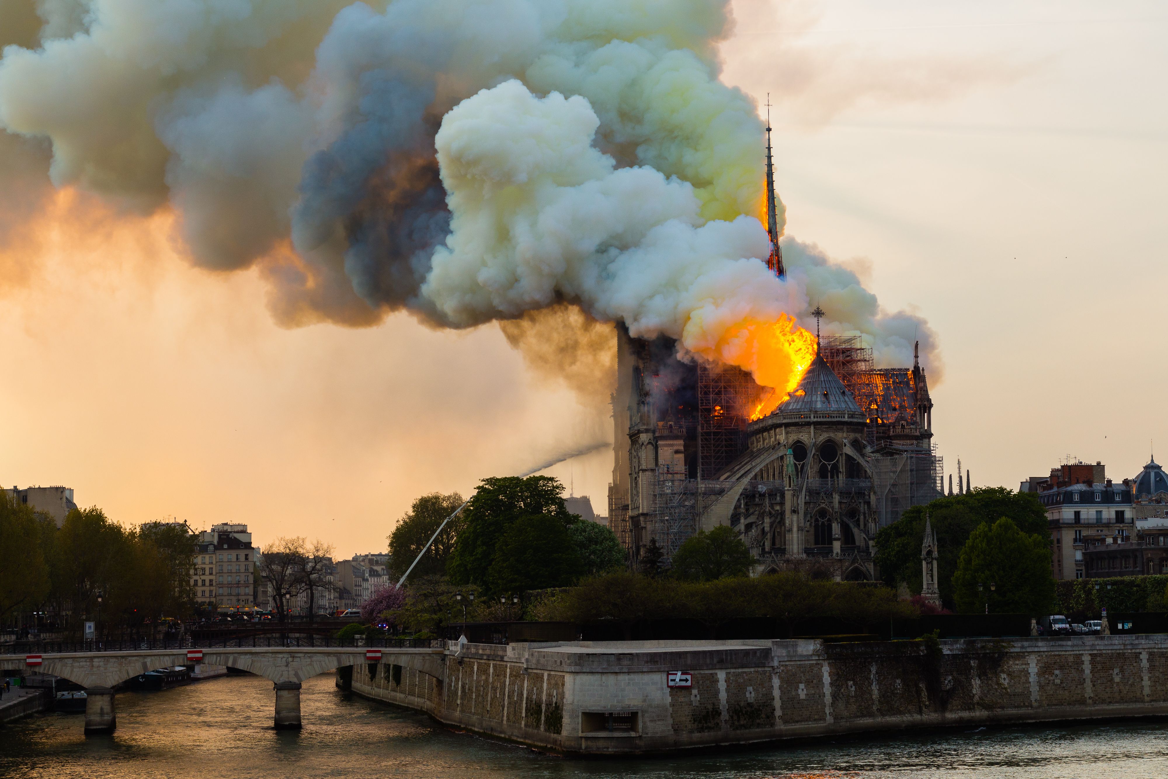 Archaeologists Reveal That Notre Dame's Fire Uncovered Over 1,000 ...