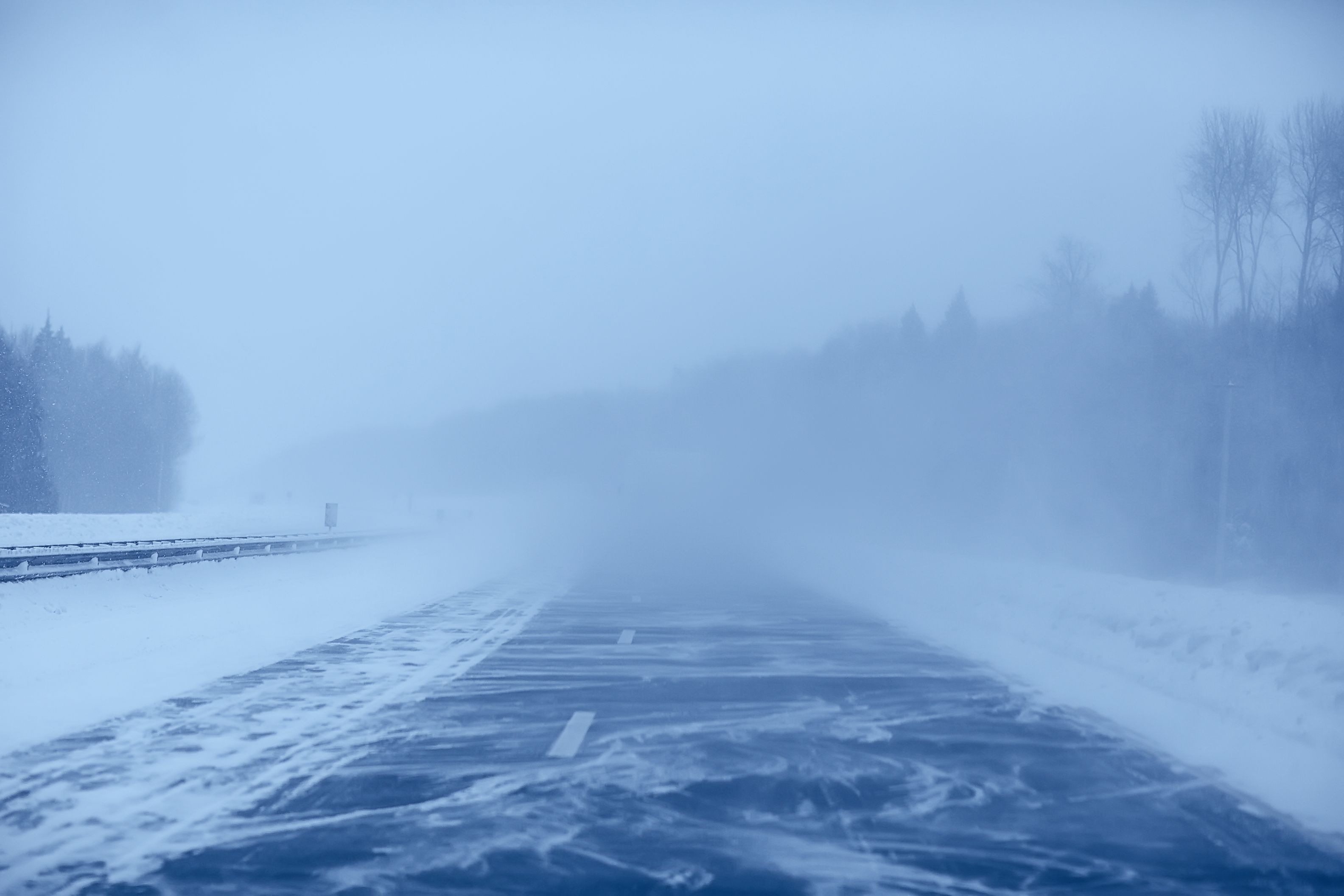 Major Travel Disruptions Ahead As Powerful Arctic Snow Bomb To Hammer ...