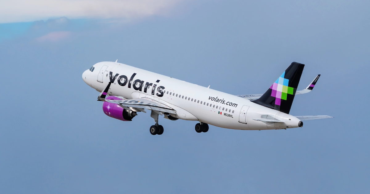 Volaris Plane