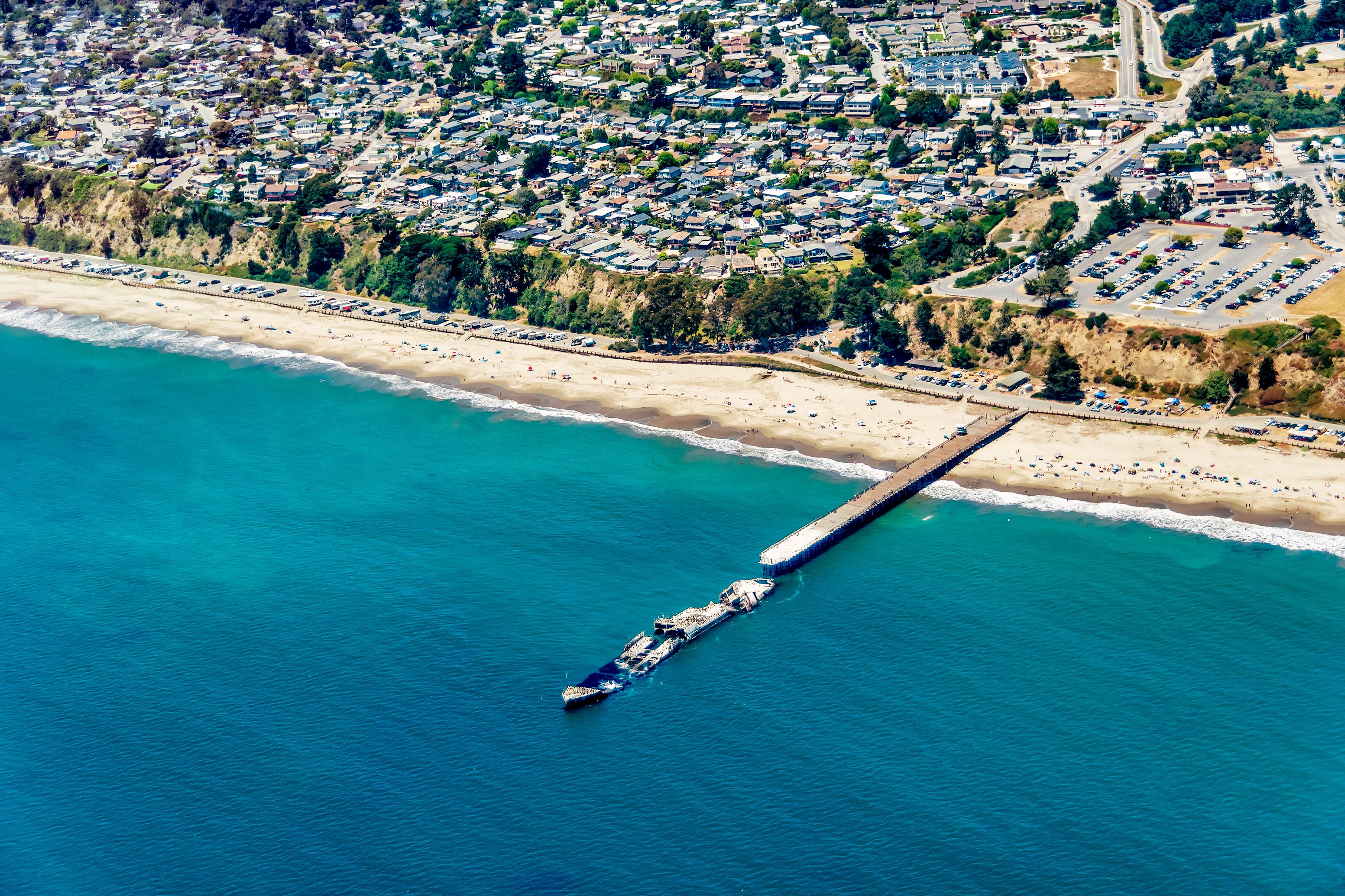 'Dawson's Creek' Was Filmed In This Town, And You Can Tour Its Island