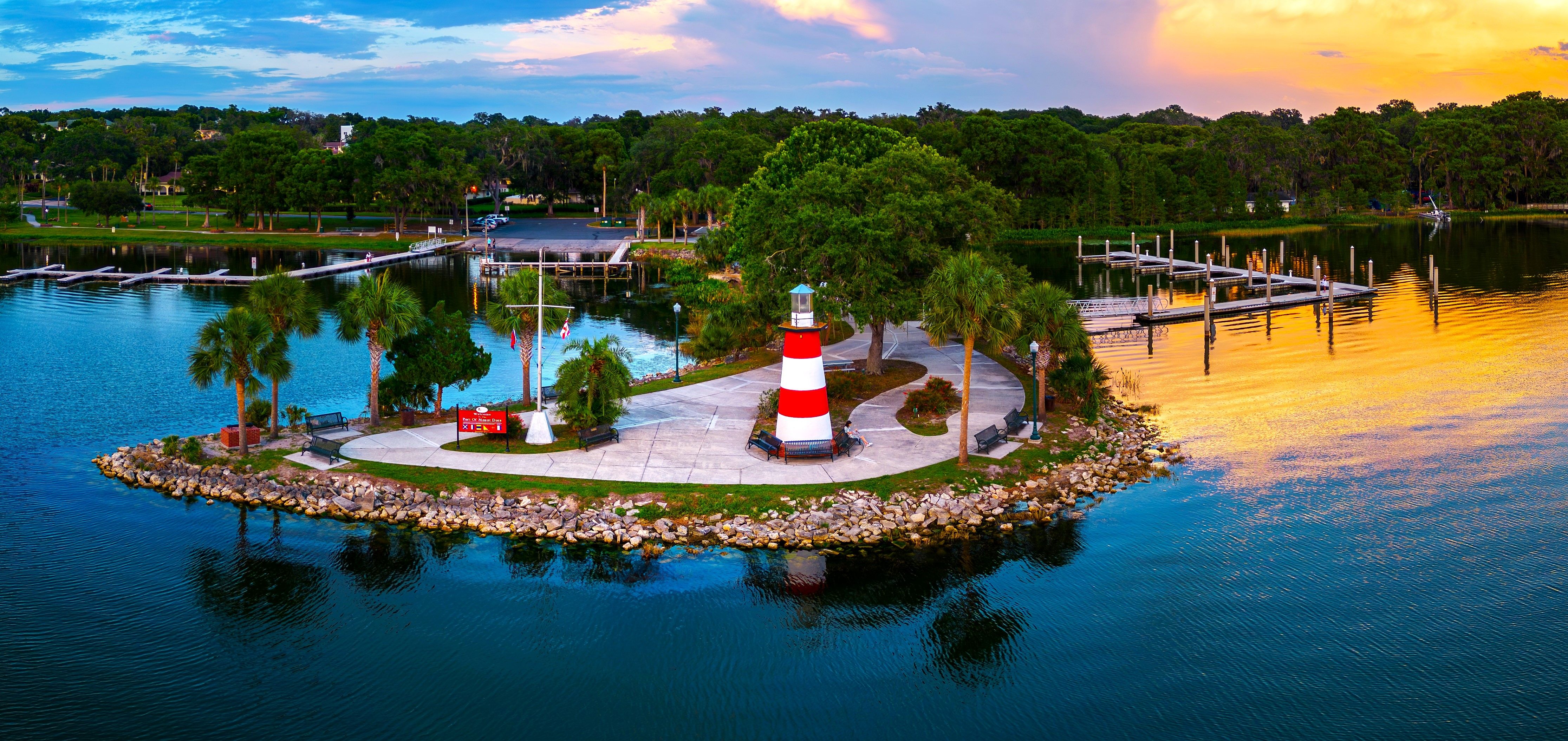 Mount Dora Lighthouse, Mount Dora, Florida, USA