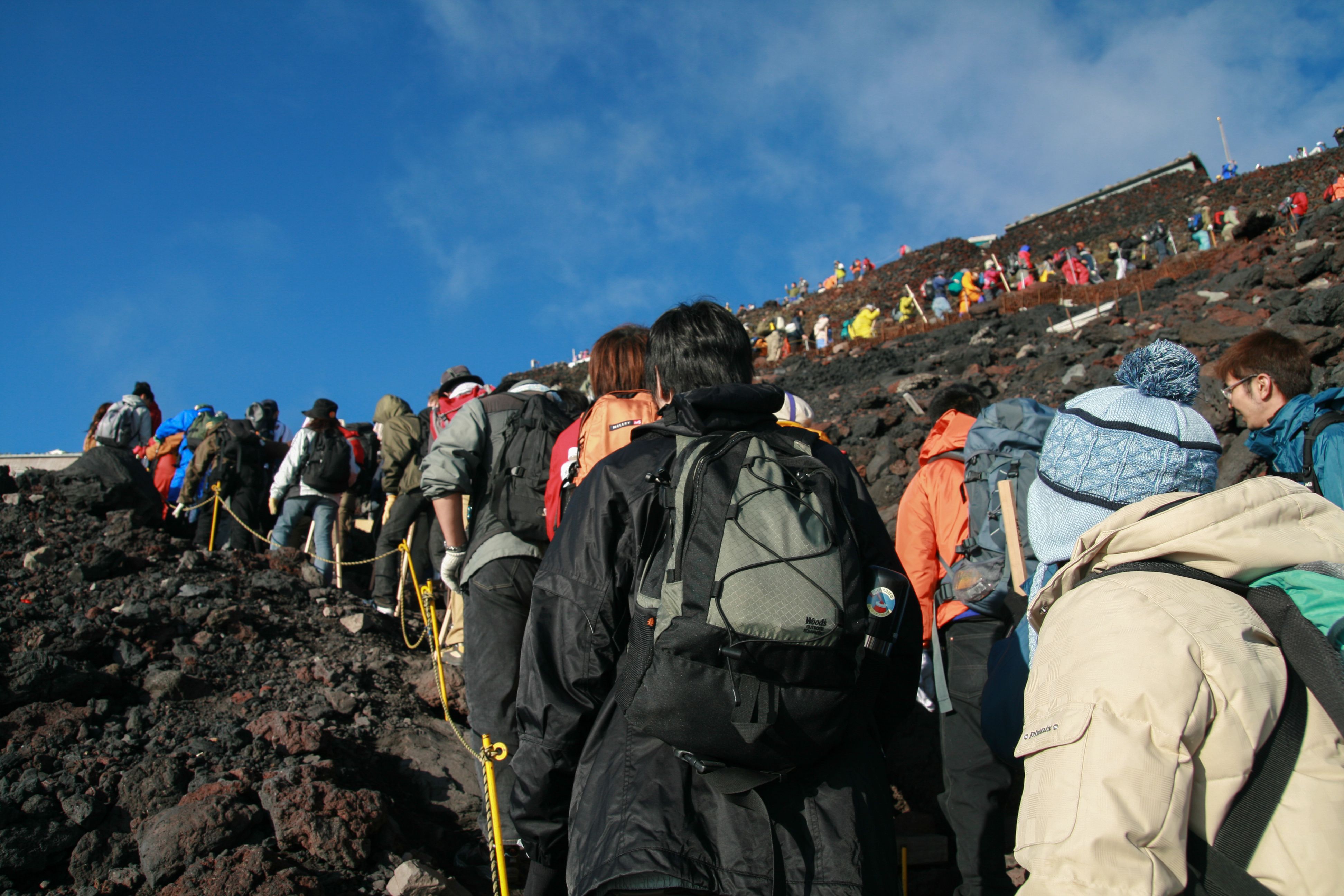 Hikers waiting in line to get up the Mt.Fuji summit